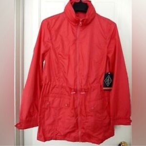 St. Johns Bay Women’s Medium Red Packable Light Weight Rain Jacket NWOT